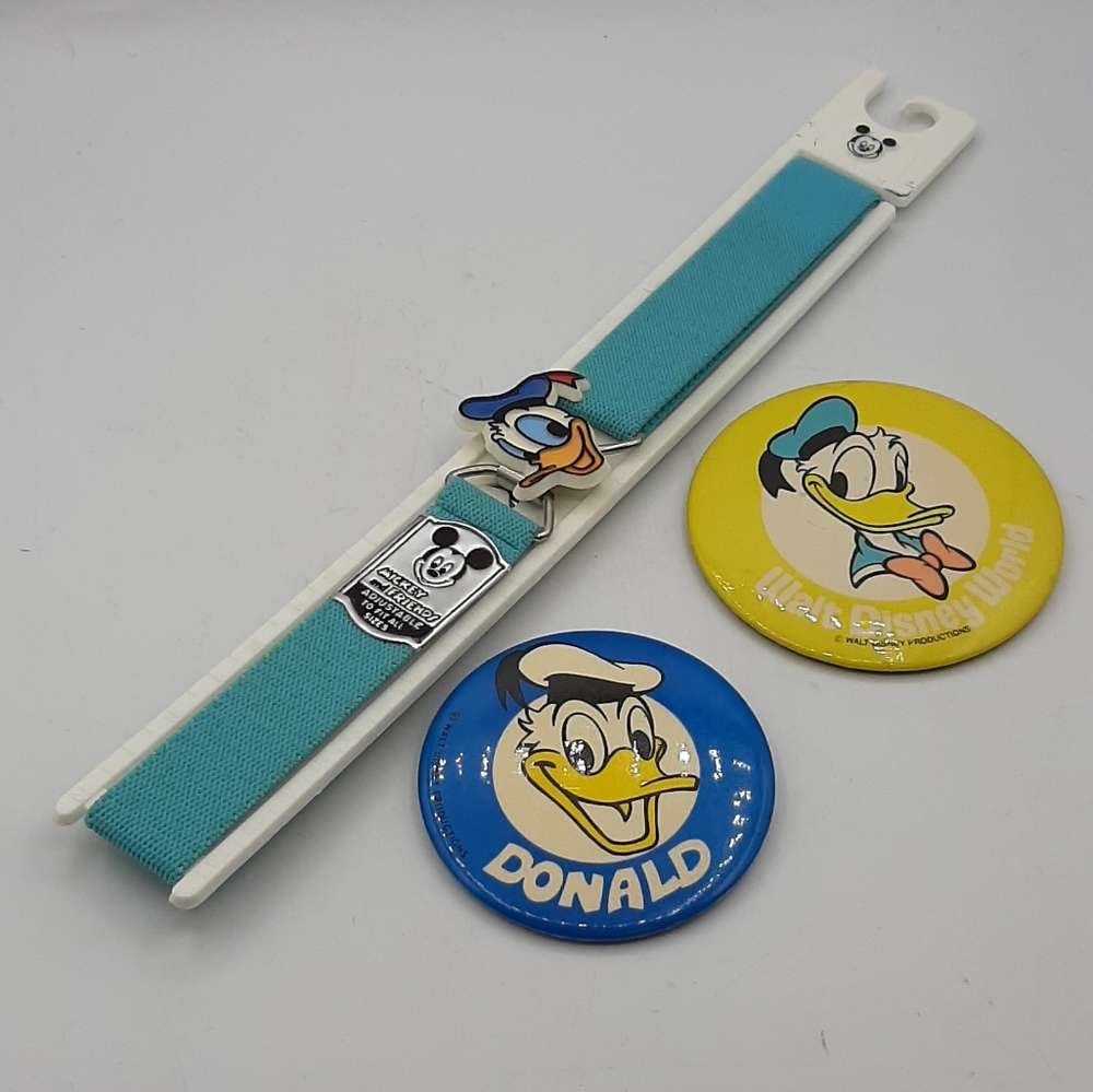 NOS Vintage Mickey Mouse & Friends Kid's Blue Stretch Belt Original Ruler & Pins